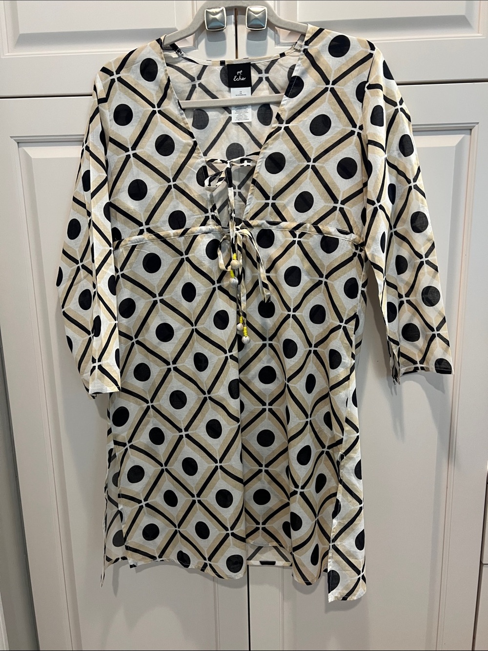 Echo Black and Cream Geometric Tunic